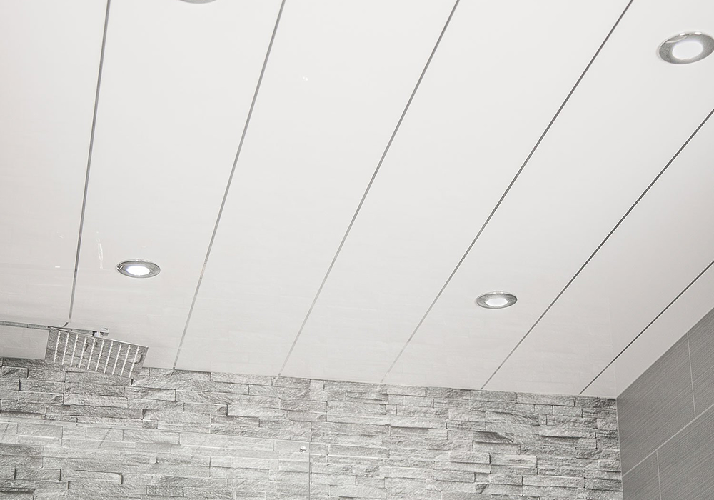 White Gloss Bathroom Cladding With Groove Chrome